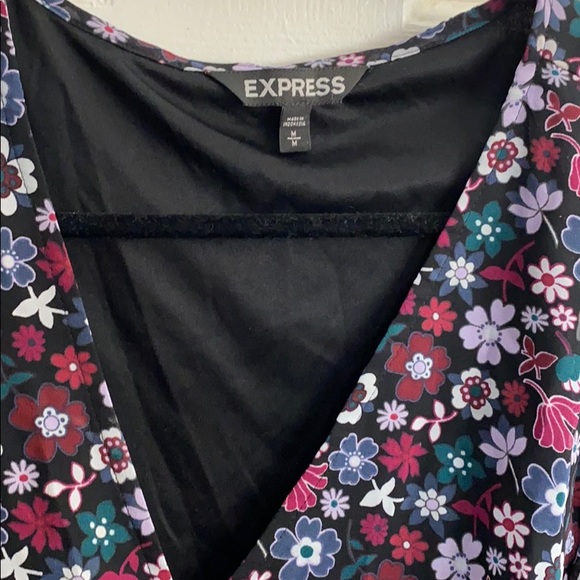 Floral dress - Picture 2 of 3